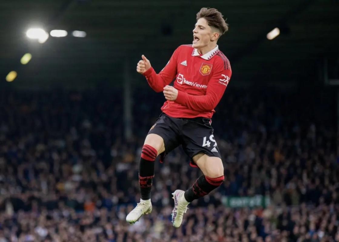 Garnacho busca nuevos horizontes lejos del Manchester United Garnacho busca nuevos horizontes lejos del Manchester United
