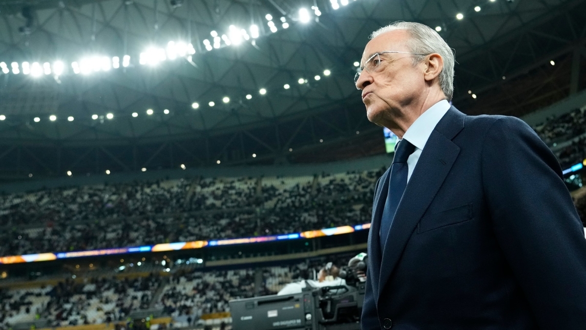 Tres futbolistas del Real Madrid bajo la lupa de Florentino Pérez Tres futbolistas del Real Madrid bajo la lupa de Florentino Pérez