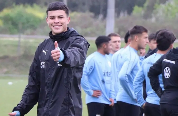 Alan Matturro, una Alternativa para Reforzar la Defensa del Betis Alan Matturro, una Alternativa para Reforzar la Defensa del Betis