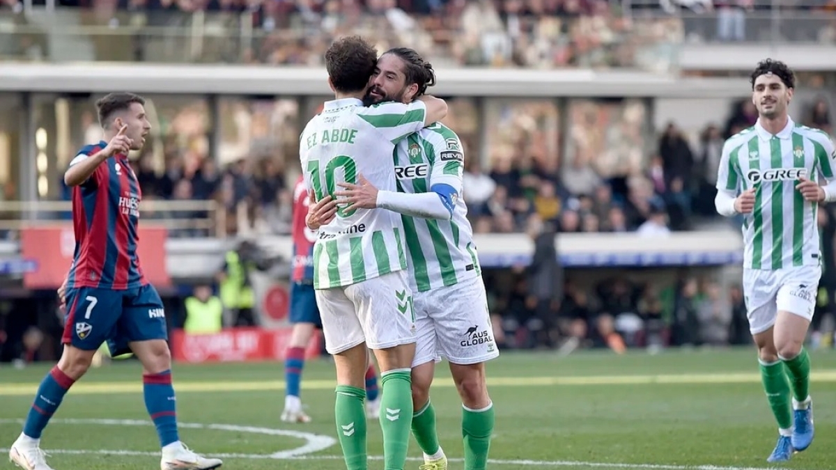 El Betis rechaza ofertas por su jugador estrella El Betis rechaza ofertas por su jugador estrella