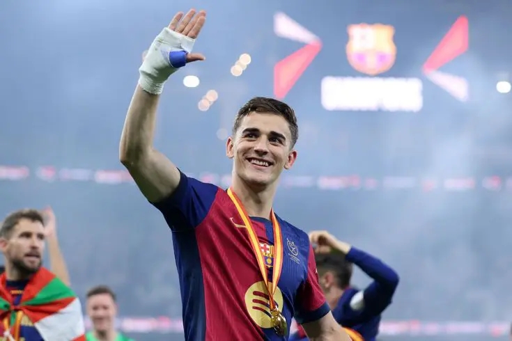 Renovación de Gavi con el FC Barcelona hasta 2030 Renovación de Gavi con el FC Barcelona hasta 2030