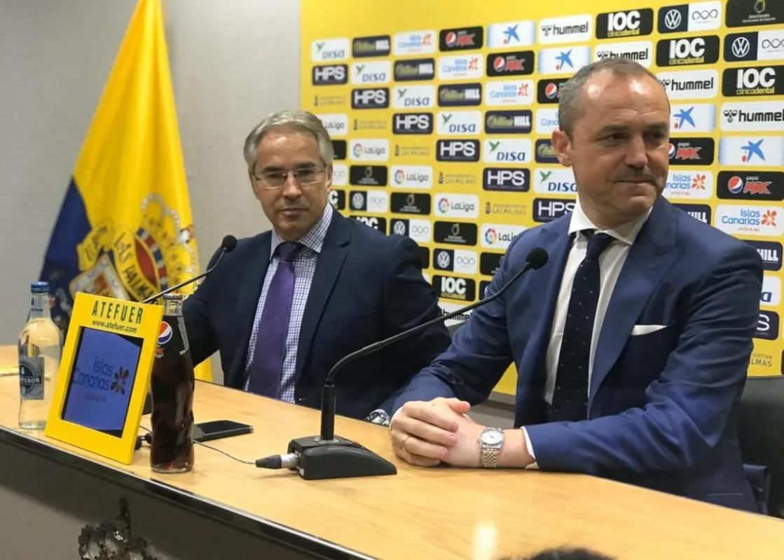 Las Palmas rescinde el contrato de Sinkgraven y busca refuerzos Las Palmas rescinde el contrato de Sinkgraven y busca refuerzos