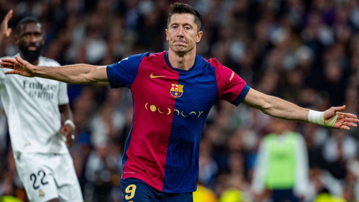 El futuro del FC Barcelona: promesa de 16 años para suceder a Lewandowski El futuro del FC Barcelona: promesa de 16 años para suceder a Lewandowski