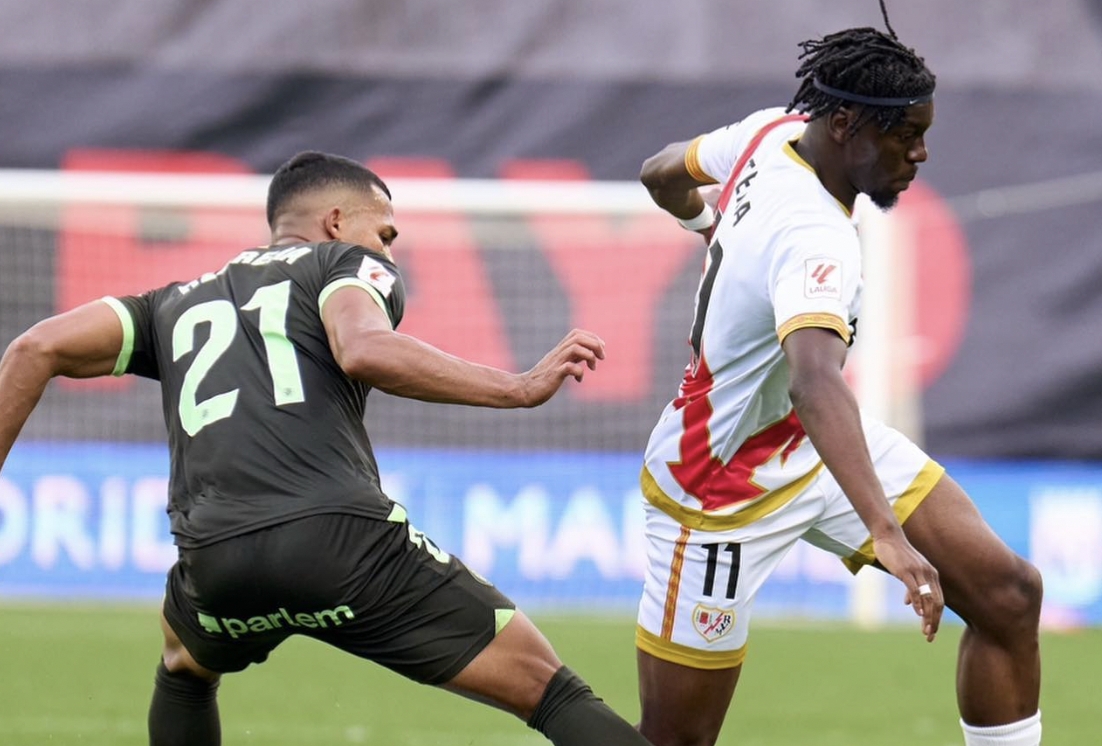 El Rayo Vallecano amplía el contrato de Nteka hasta 2028 El Rayo Vallecano amplía el contrato de Nteka hasta 2028