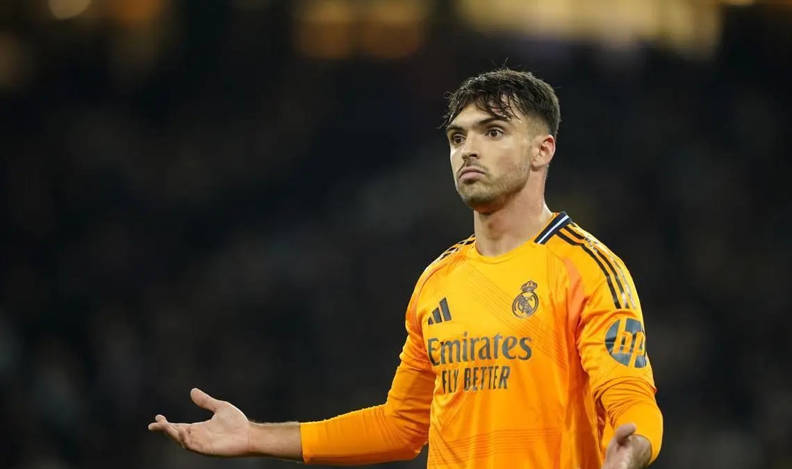 Asencio posterga su extensión con el Real Madrid Asencio posterga su extensión con el Real Madrid