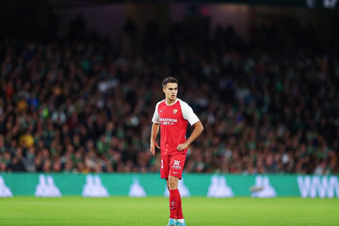 Rumores sobre el posible regreso de Reguilón al Sevilla Rumores sobre el posible regreso de Reguilón al Sevilla